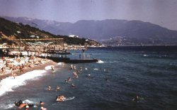 Пляж в Ливадии 1970 - 1978 (2).jpg