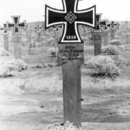 Кладбище Вермахта в Армянске 2.jpg