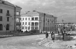 Площадь Лазарева в Севастополе 1952.jpg