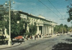 Гостинница Севастополь (1971).jpg