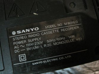 Sanyo M W211LO (2).JPG